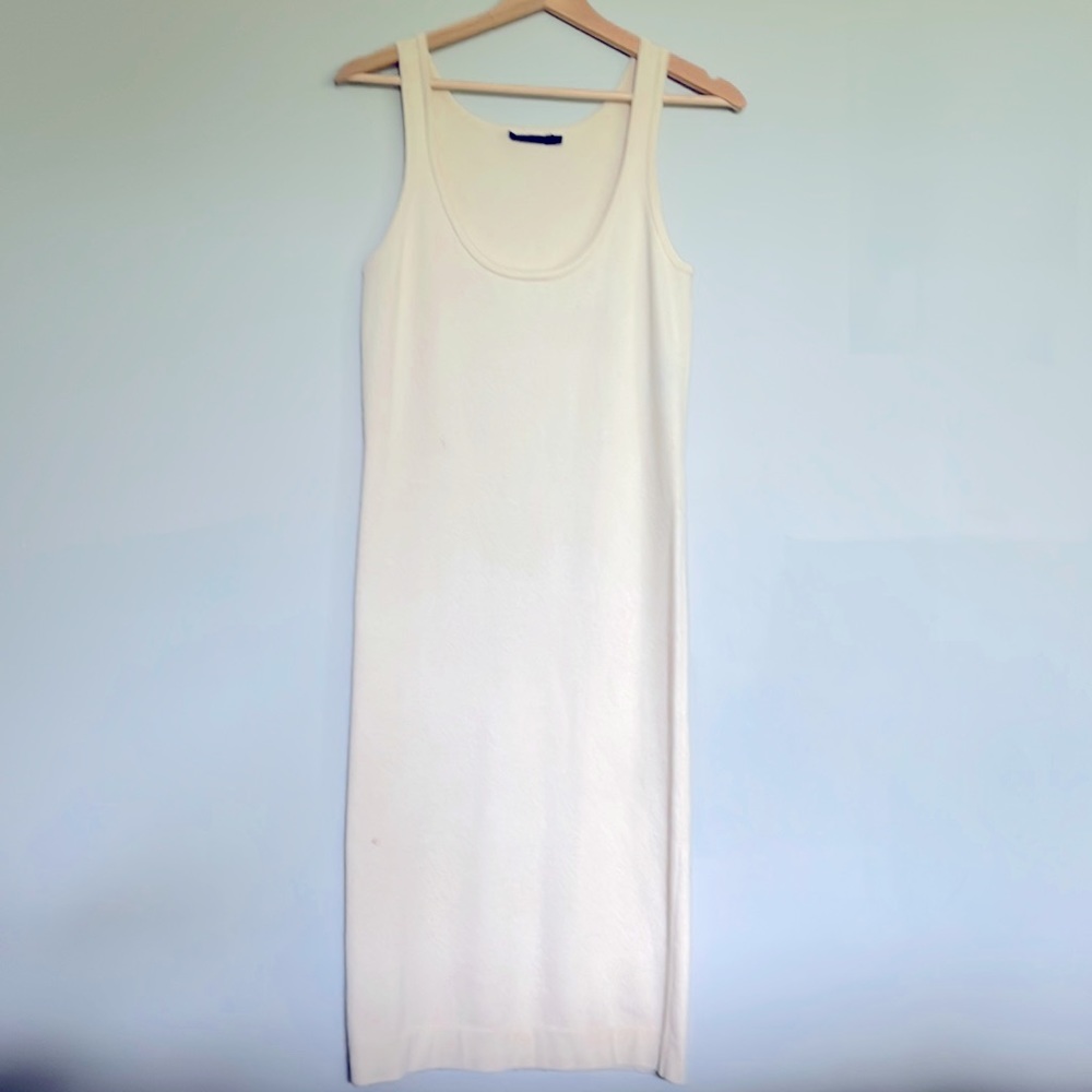 Donna Karan cashmere white knee length sleeveless dress